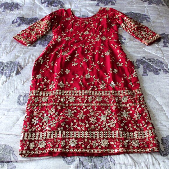 Pink Palazzo - Picture 3 of 5